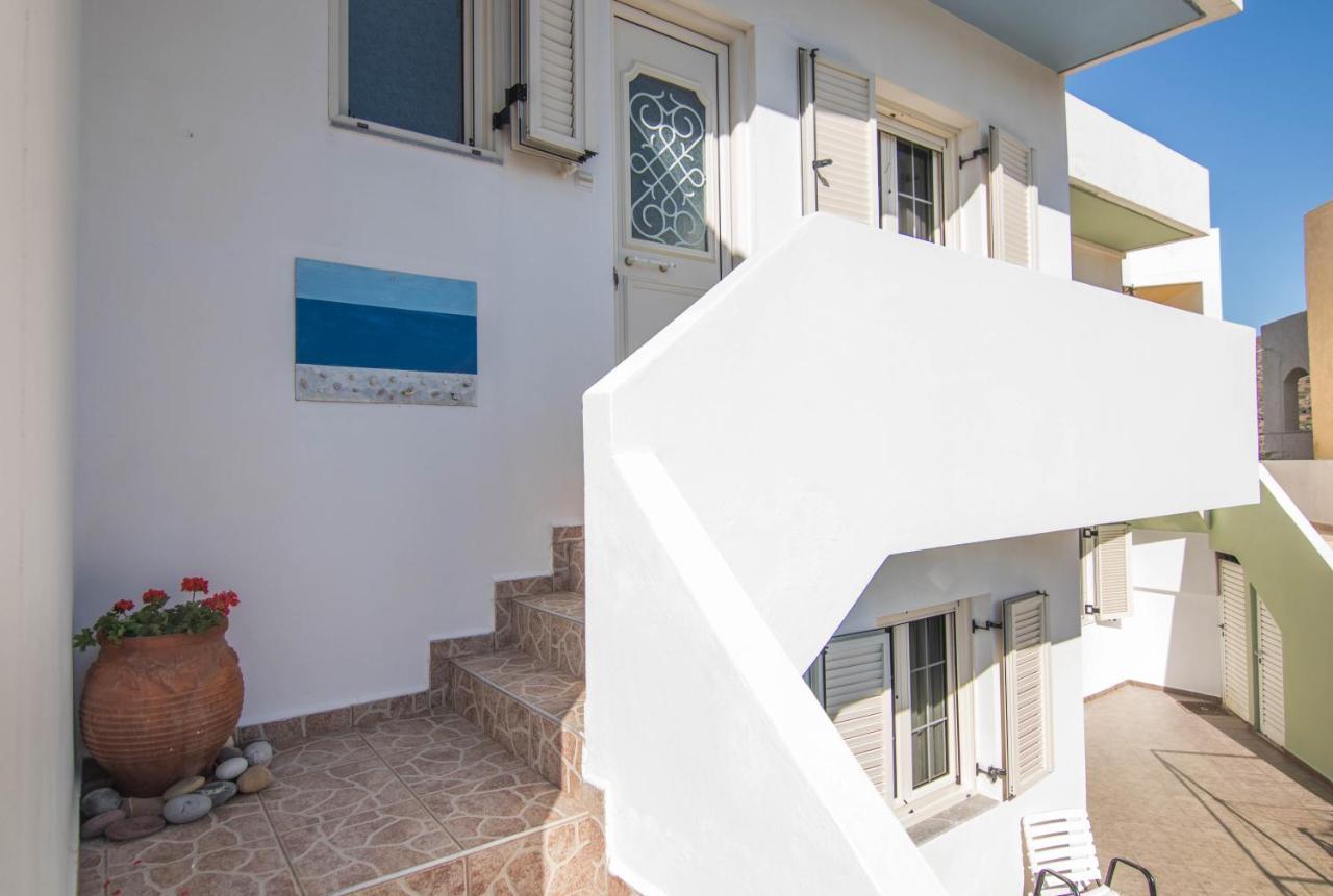 Fedra Apartments, View, Free Parking, 2Mins To Beach ปาเลกาสตรอน ภายนอก รูปภาพ