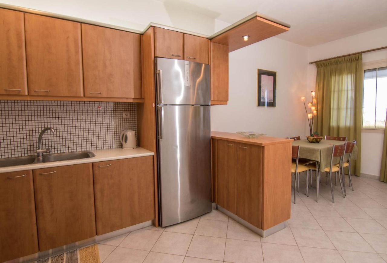 Fedra Apartments, View, Free Parking, 2Mins To Beach ปาเลกาสตรอน ภายนอก รูปภาพ